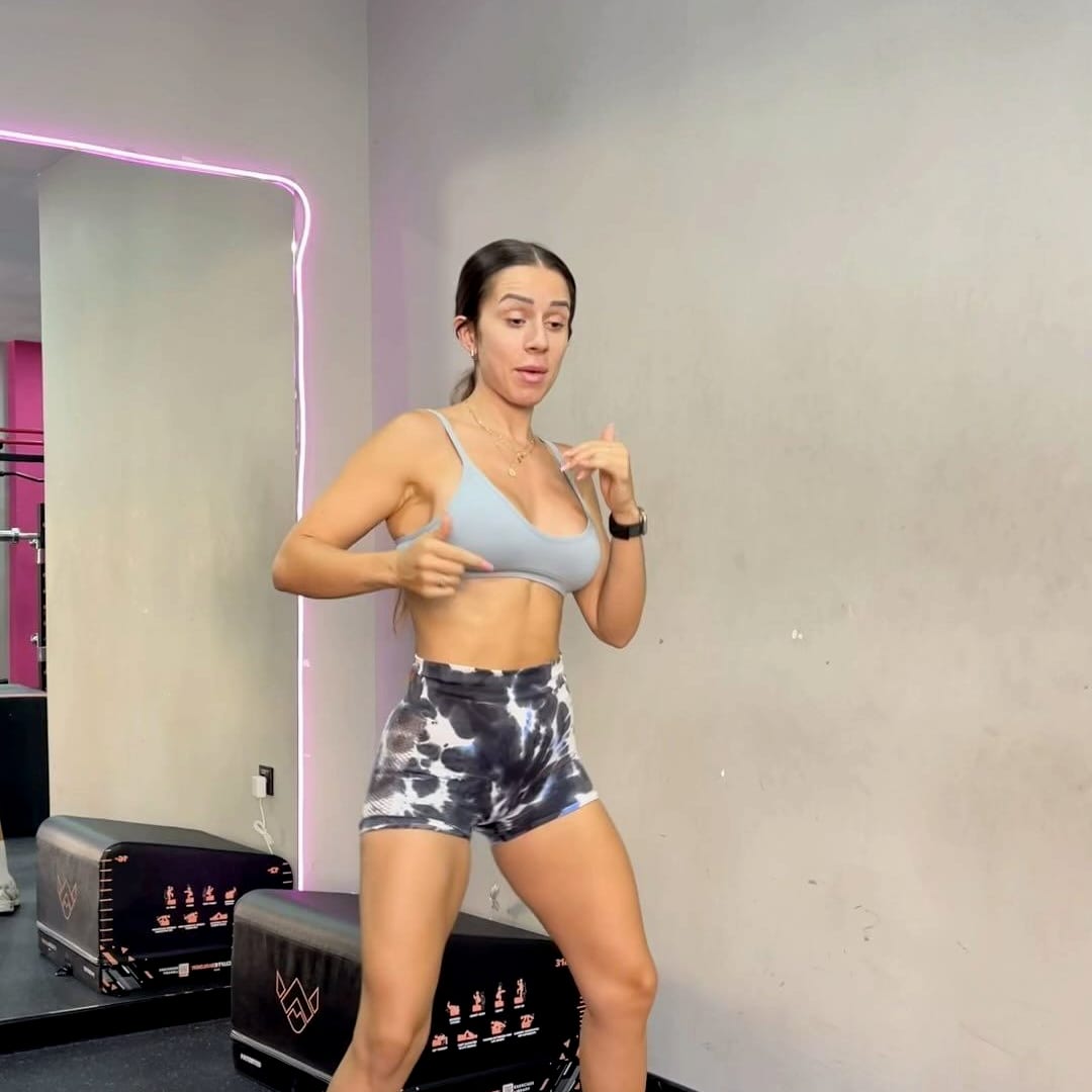 Sandra Llamas entrenando en la sala de Energy Girls Academy